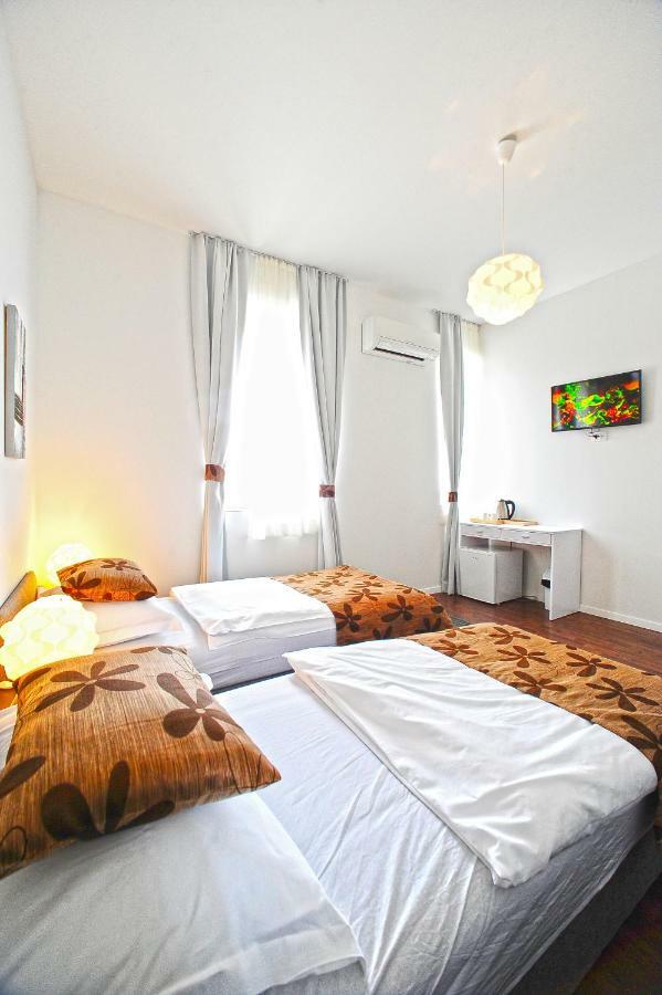 스플리트 발렌티 룸 B&B 외부 사진