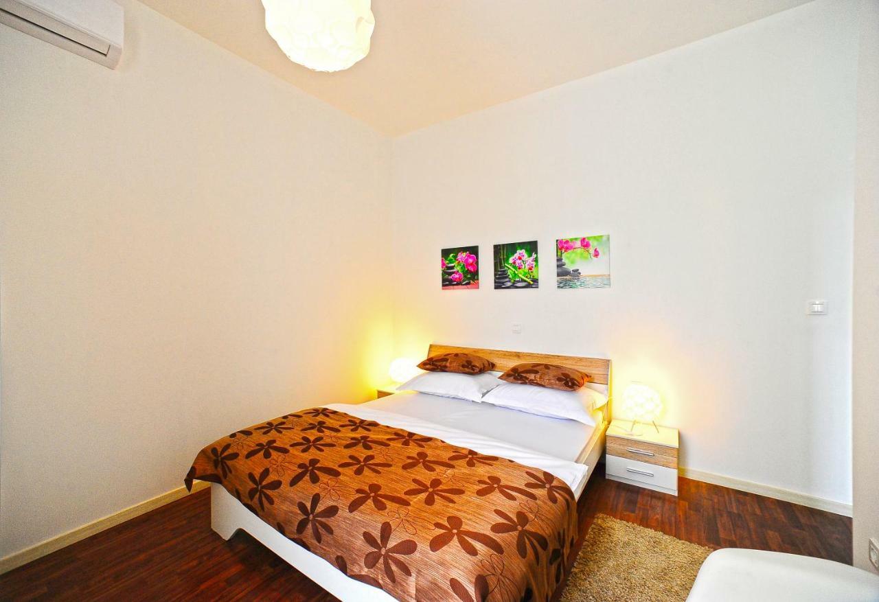 스플리트 발렌티 룸 B&B 외부 사진